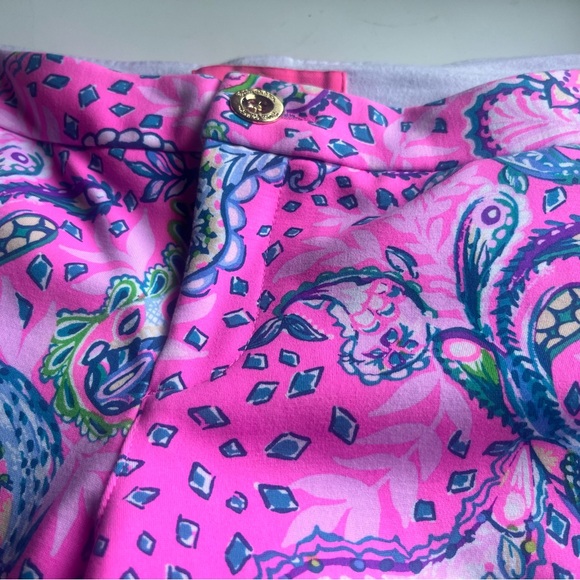 Lilly Pulitzer Buttercup Flamingo Scalloped Shorts - Picture 3 of 8